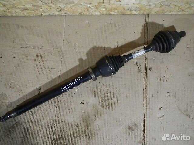 Привод правый Форд Мондео 4 2.5 МКПП Привод правый Форд Мондео 4 2.5 МКПП