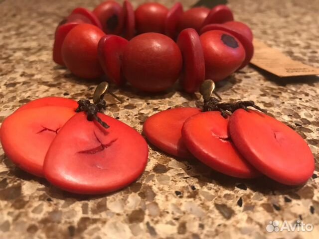 Браслет и серьги Maria Oiticica, натур. материалы