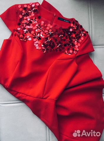 Красное платье с вышивкой befree Красное платье с вышивкой befree