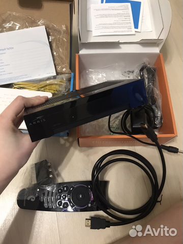 TV приставка, WiFi роутер, пульт TV приставка, WiFi роутер, пульт