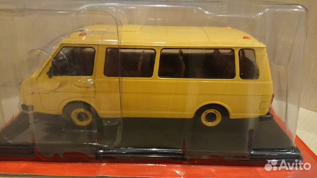 Легендарные советские автомобили 1:24. раф-22038