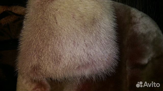 Мутоновая шуба с норковым воротником