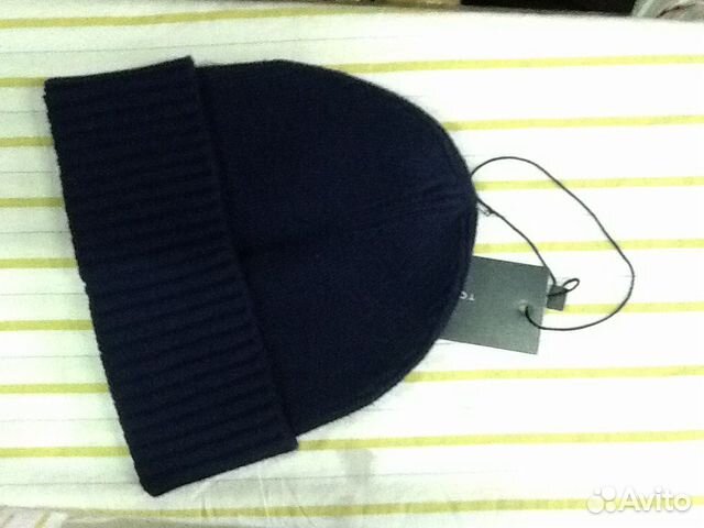 Шапка вязанная Tommy Hilfiger новая. Темно синяя Шапка вязанная Tommy Hilfiger новая. Темно синяя