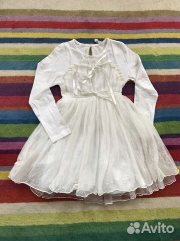 Платье с кружевом