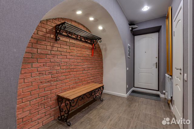 2-к квартира, 65 м², 1/5 эт.