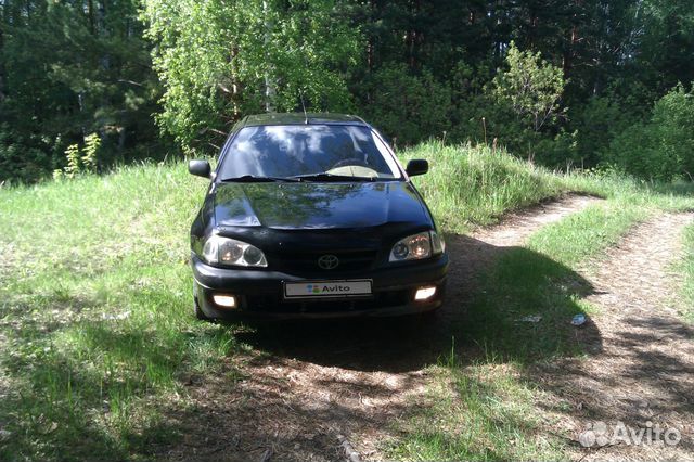 Toyota Avensis 2.0 AT, 1998, 340 000 км