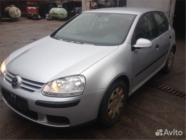 Дверь капот фара бампер Volkswagen Golf 5