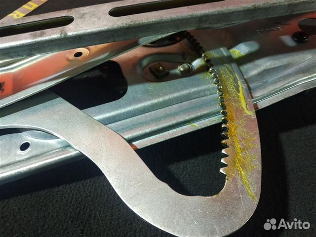 Стеклоподъемник передний правый Mercedes W140 S140 Стеклоподъемник передний правый Mercedes W140 S140