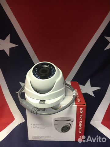 HD-TVI видеокамера HiWatch DS-T203 2MP