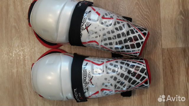 Щитки хоккейные Bauer vapor размер 9