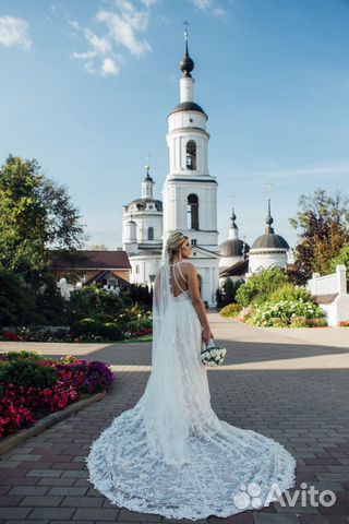 Свадебное платье с фатой
