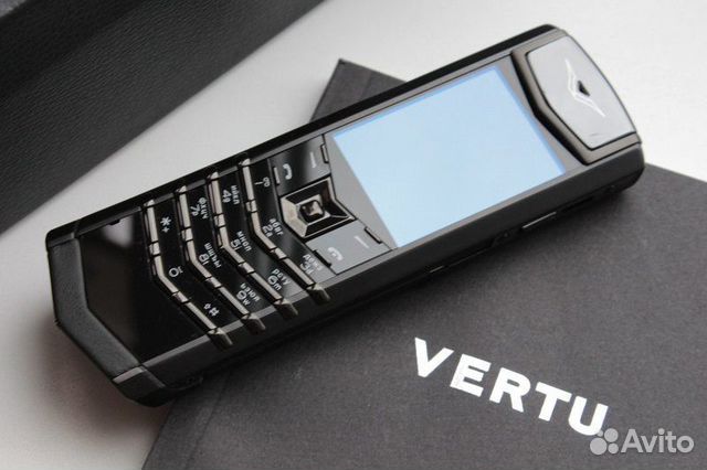 Телефон Vertu Signature Black