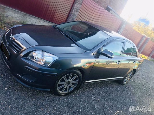 Toyota Avensis 1.8 МТ, 2008, 200 000 км