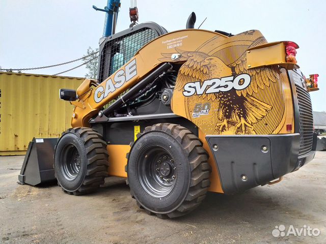 Мини-погрузчик case SV250 Мини-погрузчик case SV250