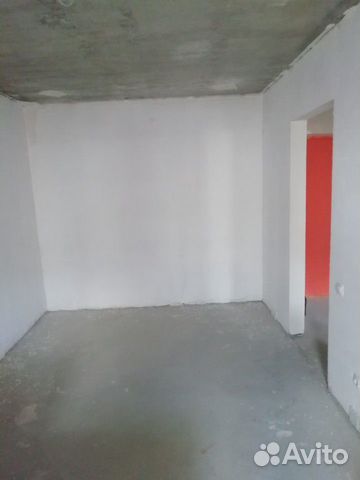 1-к квартира, 42 м², 4/10 эт.