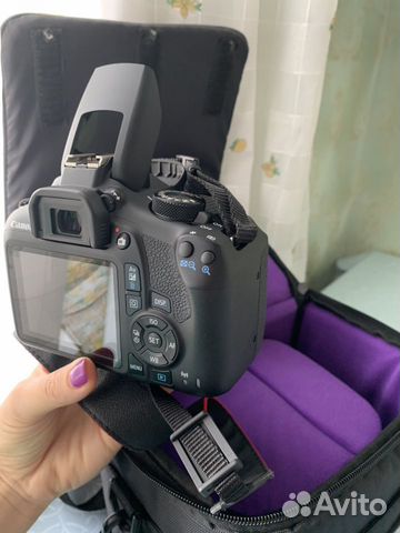 Зеркальный фотоаппарат Canon Eos 13000 Зеркальный фотоаппарат Canon Eos 13000