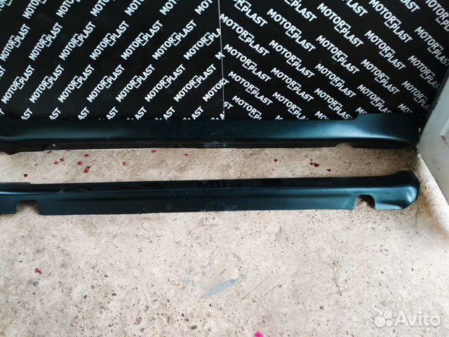 Накладки на пороги мерседес w210 Брабус Накладки на пороги мерседес w210 Брабус