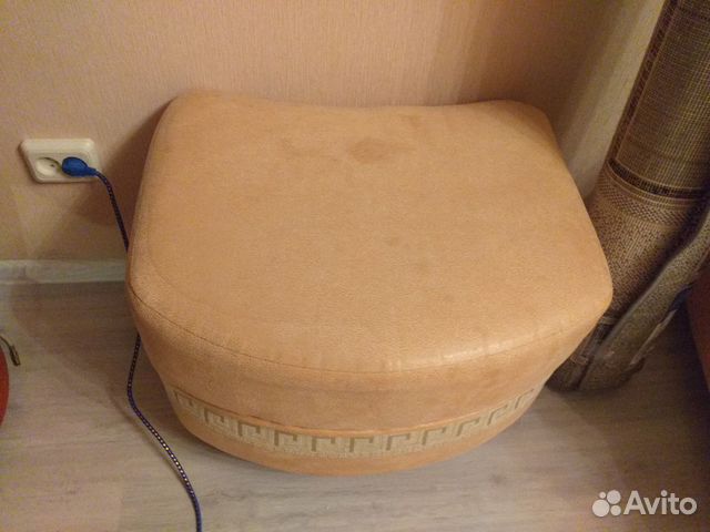 Диван