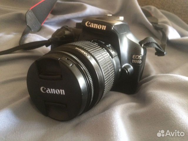 Фотоаппарат Canon EOS 1100d Фотоаппарат Canon EOS 1100d