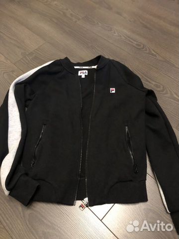 Бомбер/Куртка Fila размер M