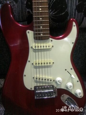 Электрогитара