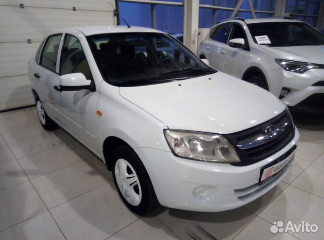 LADA Granta 1.6 AT, 2012, 136 000 км