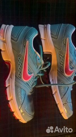 Кроссовки nike новые,39-39,5 Кроссовки nike новые,39-39,5