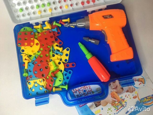 Конструктор с шуруповертом Конструктор с шуруповертом