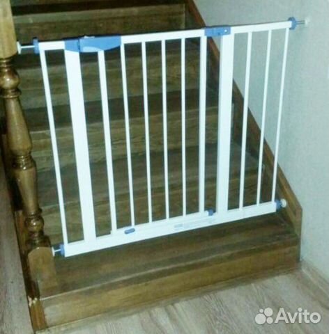 Перегородка в проем для безопасности детей