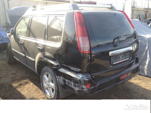 Nissan X-Trail T30 битая по запчастям Б/У