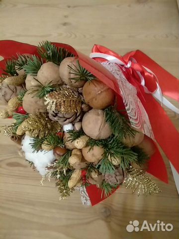 Букет из орехов, подарок