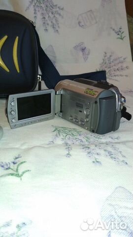 Видеокамера JVC GZ-MG155E