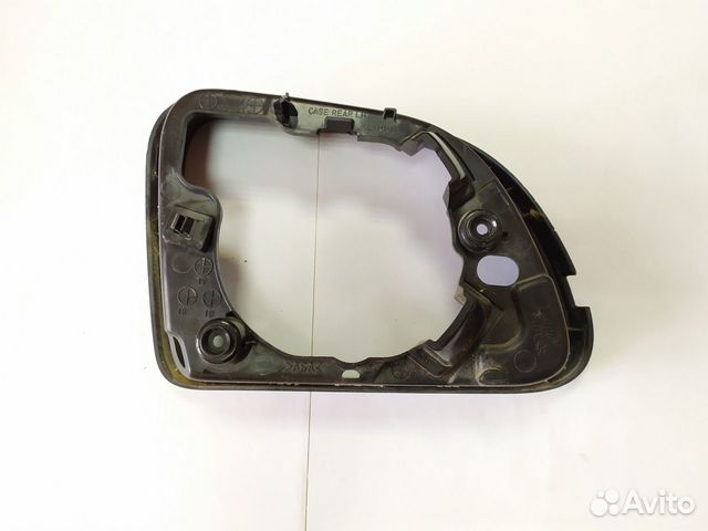 Рамка зеркала левая Kia Rio 4