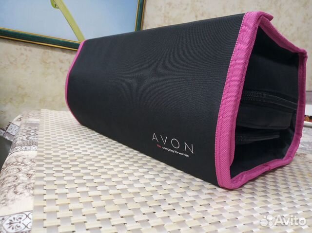 Новый большой дорожные косметичка аvon