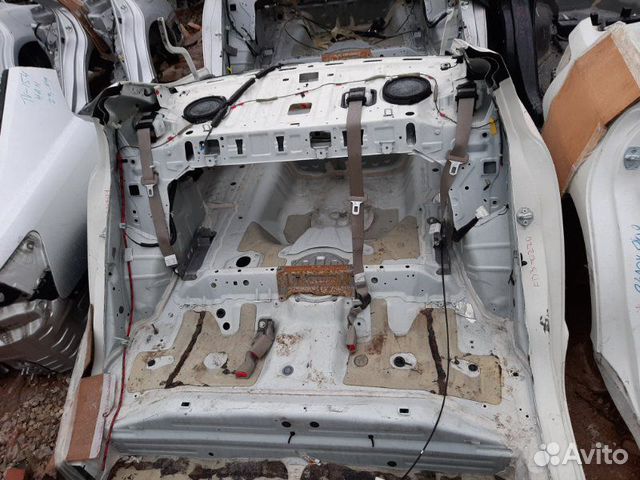 Задняя часть, два крыла+тазик задняя Honda Civic