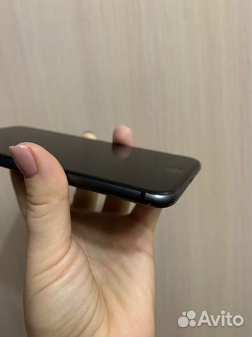 Телефон iPhone 8 Plus