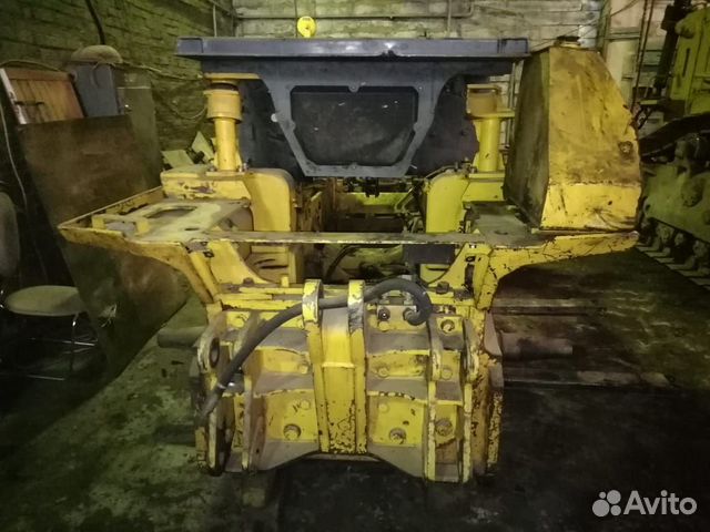 Рама от бульдозера Komatsu D65