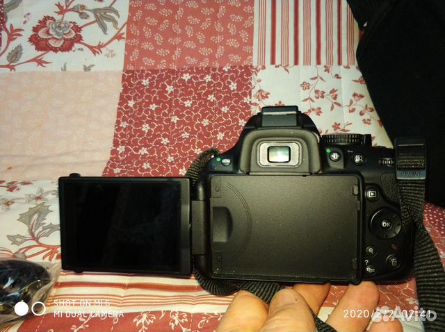 Зеркальный фотоаппарат