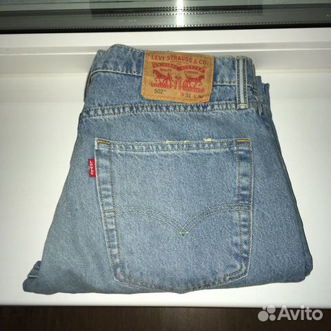 Levi’s 502 slim fit