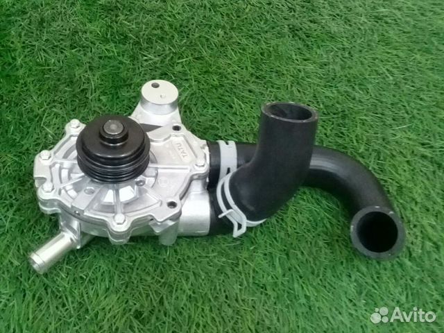 Помпа Форд Эскейп 3.0 л V6