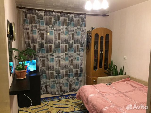 Комната 11 м² в 4-к, 1/9 эт.