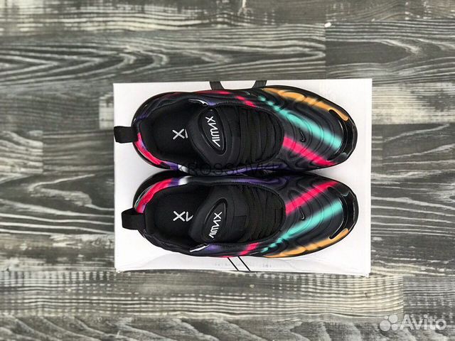 Кроссовки Nike Air Max 720 Кроссовки Nike Air Max 720