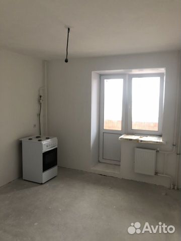 1-к квартира, 42 м², 4/9 эт. 1-к квартира, 42 м², 4/9 эт.