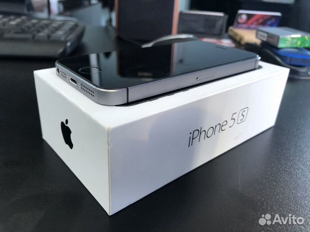 Телефон iPhone 5S Телефон iPhone 5S