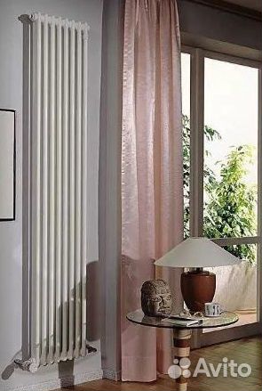 Радиатор Zehnder 2180/08 боковая подводка Радиатор Zehnder 2180/08 боковая подводка