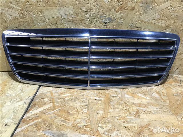 Решетка радиатора Mercedes-Benz E-Class W210 W210 Решетка радиатора Mercedes-Benz E-Class W210 W210
