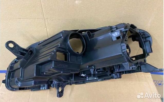 Корпус фары Volkswagen Passat B7 Корпус фары Volkswagen Passat B7
