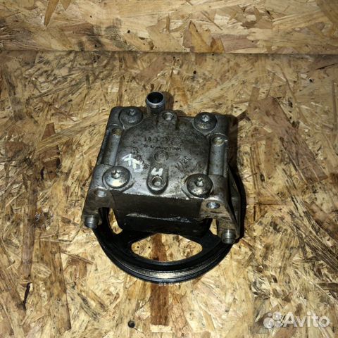 Насос гидроусилителя руля (гур) на Jaguar XF Насос гидроусилителя руля (гур) на Jaguar XF