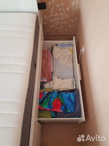 Двуспальная кровать 160х200 с изголовьем Двуспальная кровать 160х200 с изголовьем