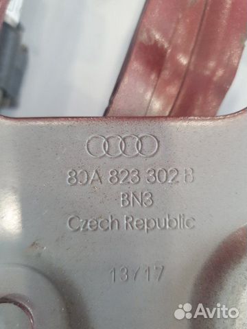 Петля капота передняя правая Audi Q5 80A 2017 Петля капота передняя правая Audi Q5 80A 2017